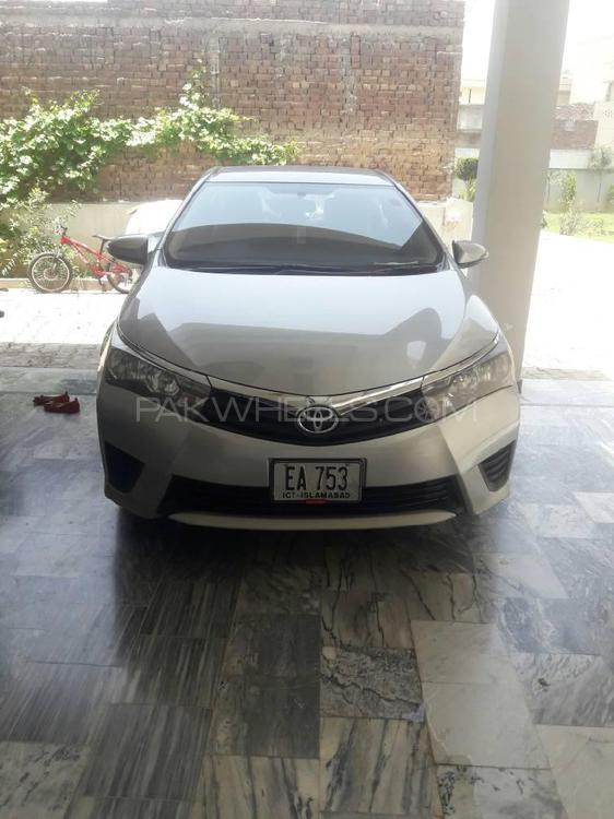 Toyota Corolla 2015 for Sale in Gujrat Image-1