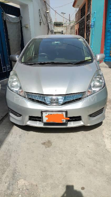 Honda Fit 2013 for Sale in Nowshera Image-1