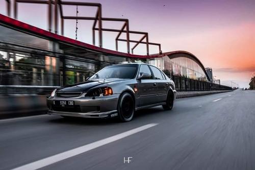 ہونڈا سوک - 2000