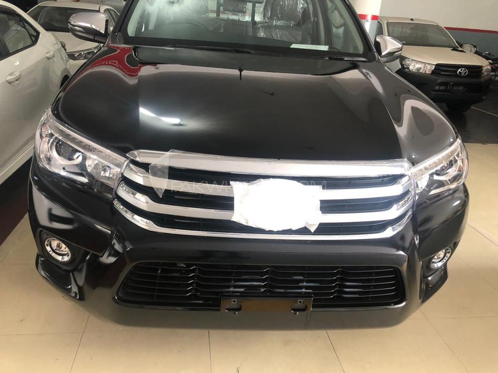 Toyota Hilux 2021 for Sale in Lahore Image-1