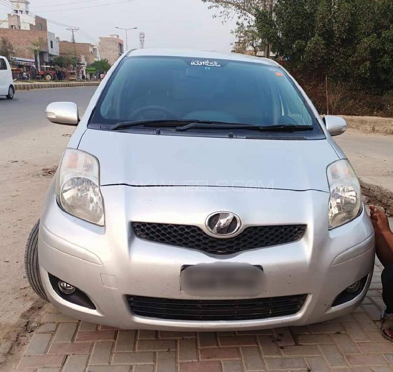 Toyota Vitz 2008 for Sale in Bahawalnagar Image-1