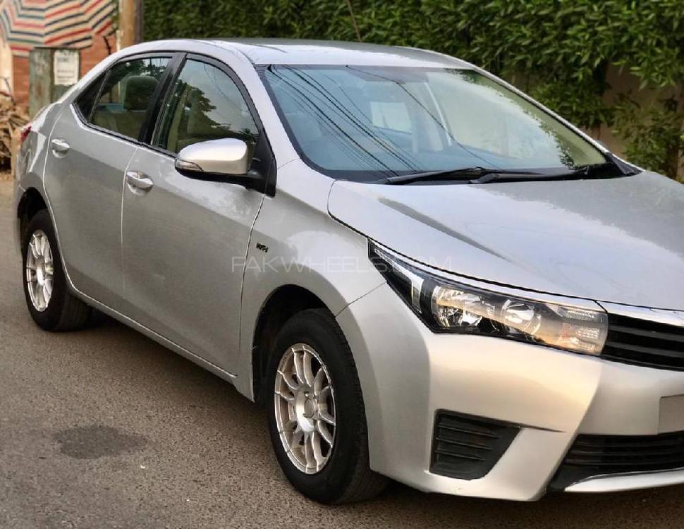 Toyota Corolla GLi Automatic 1.3 VVTi 2016 for sale in Karachi | PakWheels