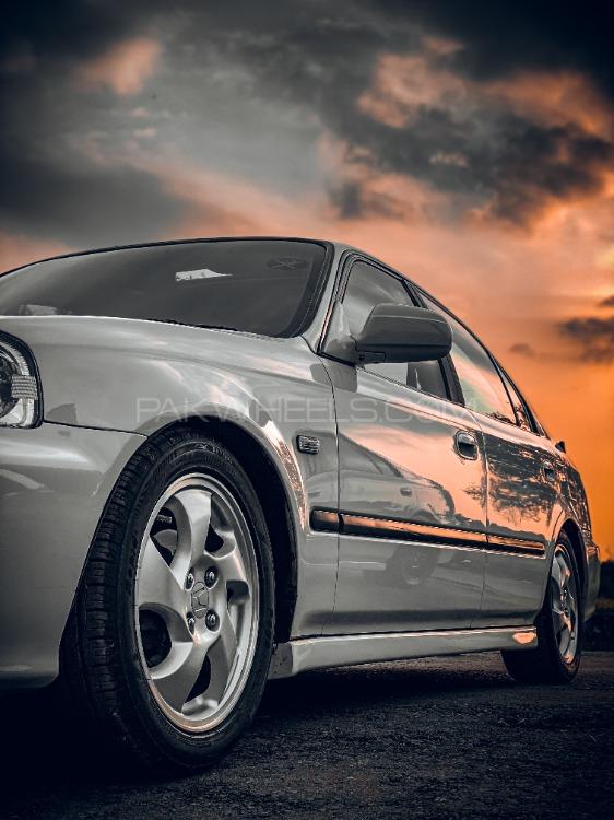 Honda Civic - 2000  Image-1
