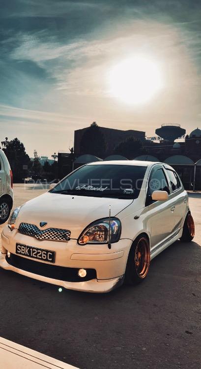 Toyota Vitz - 2004  Image-1