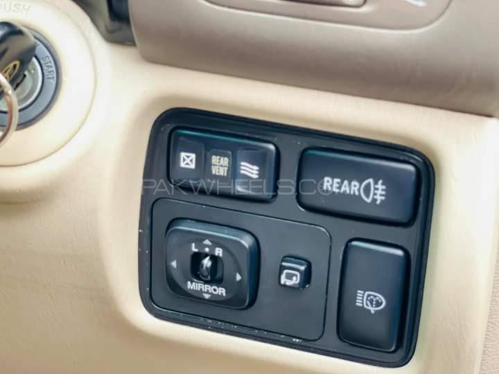 Toyota Land Cruiser 2003 for Sale in Faisalabad Toyota Land Cruiser 2003 for Sale in Faisalabad Image-22