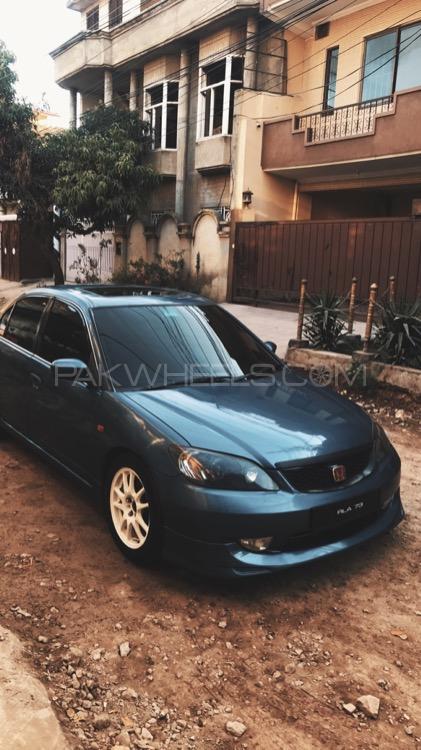 Honda Civic - 2005  Image-1