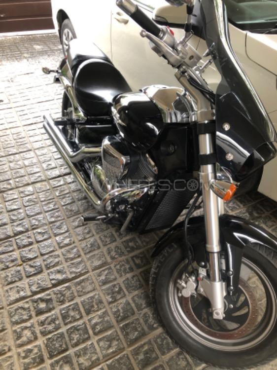 Suzuki Boulevard M50 - 2014  Image-1