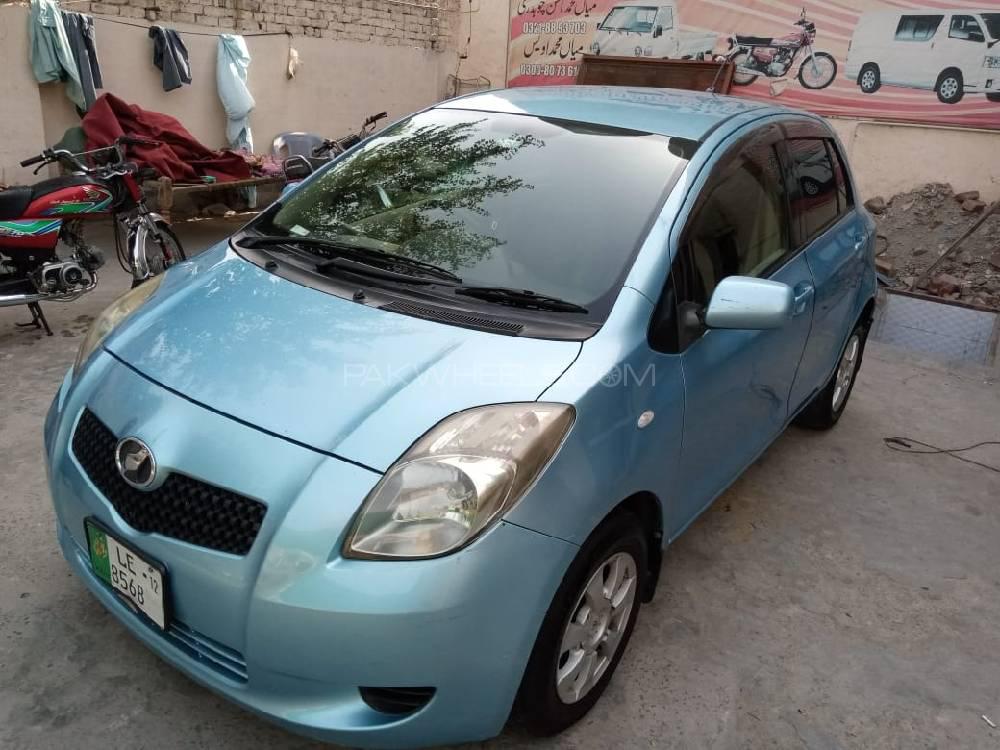 Toyota vitz 2006