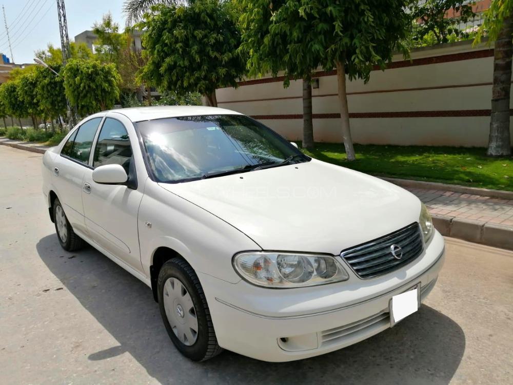 Nissan Sunny 2015 for Sale in Islamabad Image-1