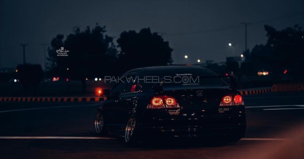 Honda Civic - 2008  Image-1