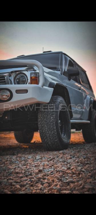 Nissan Patrol - 1993  Image-1