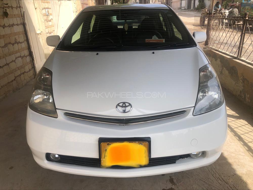 Toyota Prius 2007 for Sale in Karachi Image-1