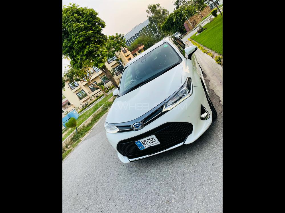 Toyota corolla fielder 2019