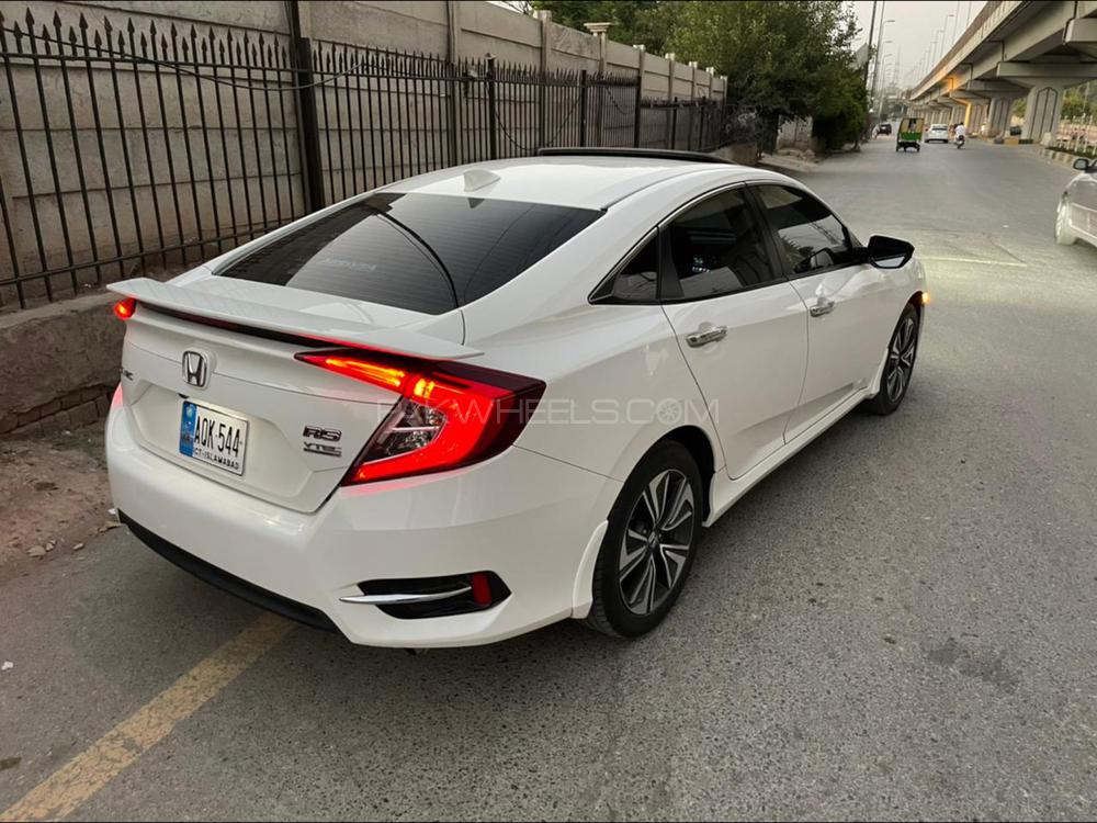 Honda Civic 1 5 Rs Turbo For Sale In Lahore Pakwheels