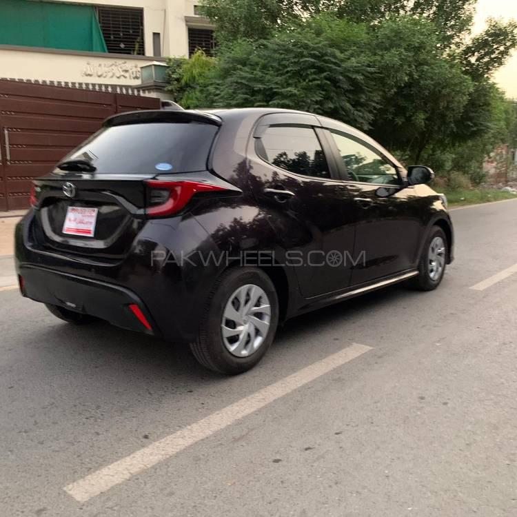 Toyota Yaris Sedan 2020 for Sale in Lahore Toyota Yaris Sedan 2020 for Sale in Lahore Image-6