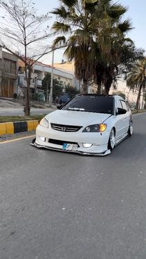 ہونڈا سوک - 2005