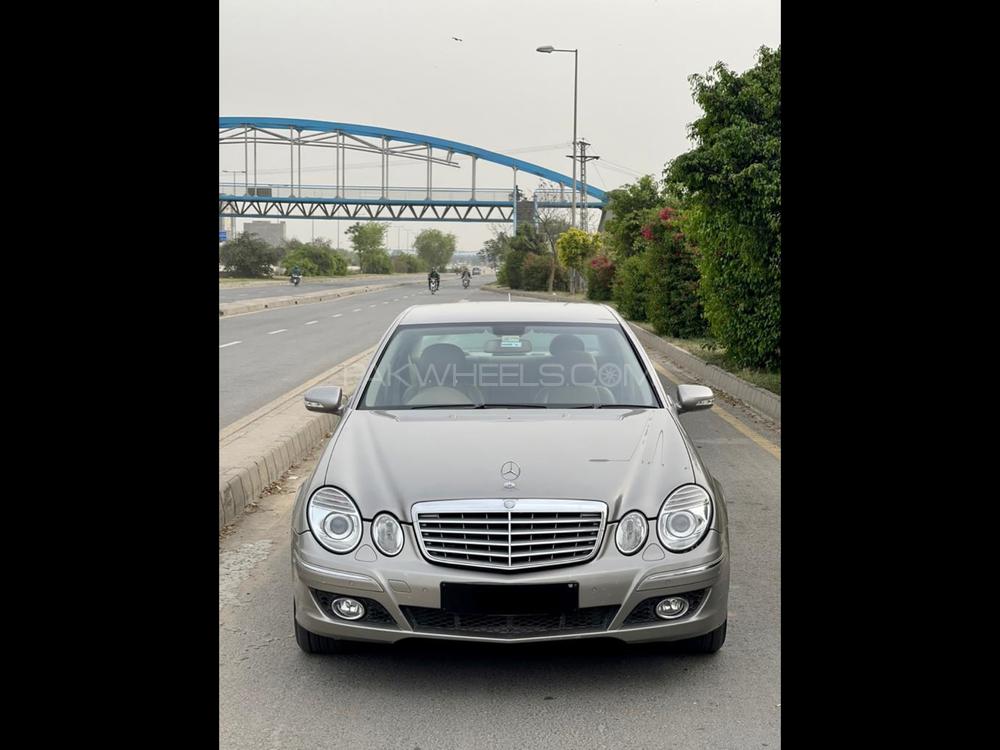 Mercedes Benz E Class 2006 for Sale in Lahore Image-1
