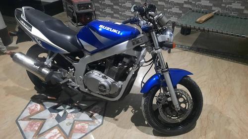 سوزوکی GS500F - 2004