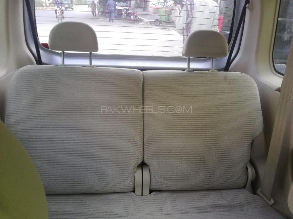 نسان اوٹی 2011 for Sale in لاہور نسان اوٹی 2011 for Sale in لاہور Image-7