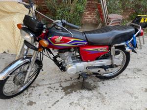 Used Honda Cg 125 17 Bike For Sale In Lahore 3359 Pakwheels