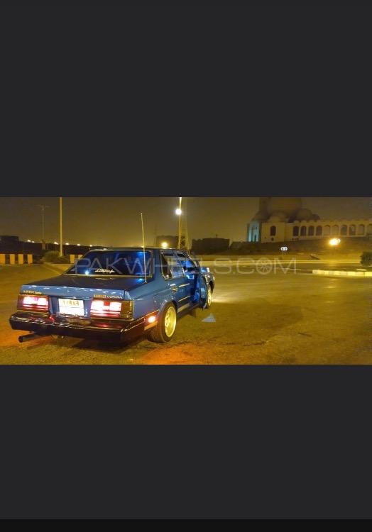 Toyota Corona - 1983  Image-1