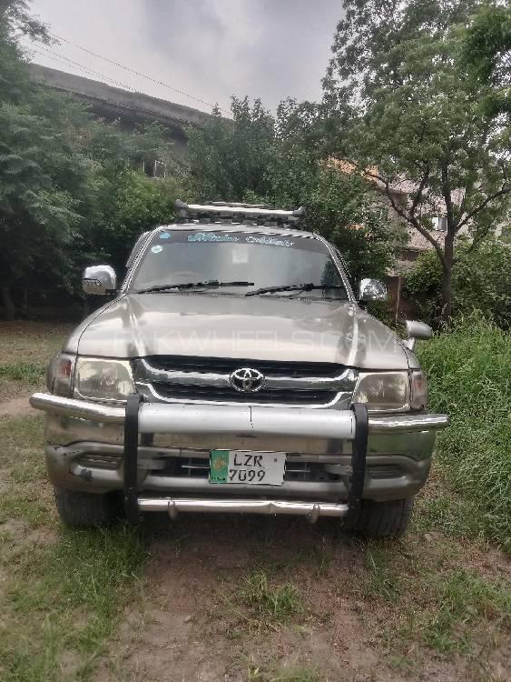 Toyota Hilux 2003 for Sale in Pind Dadan Khan Image-1
