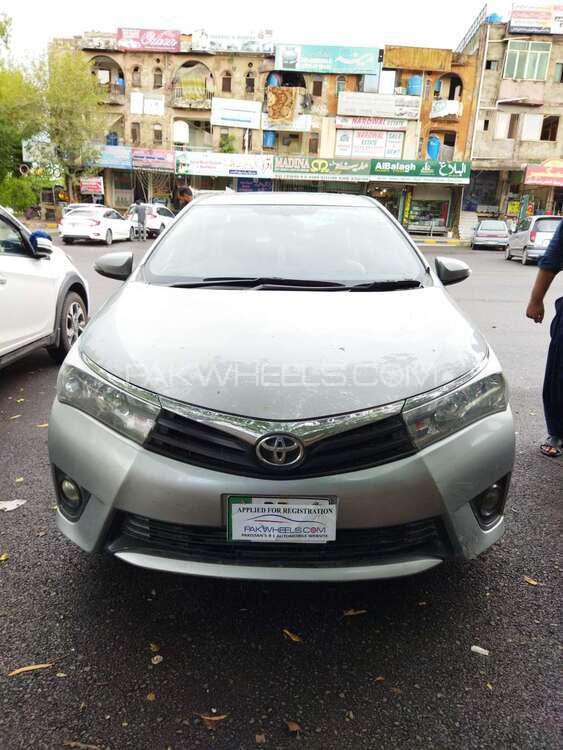 Toyota Corolla 2015 for Sale in Islamabad Image-1