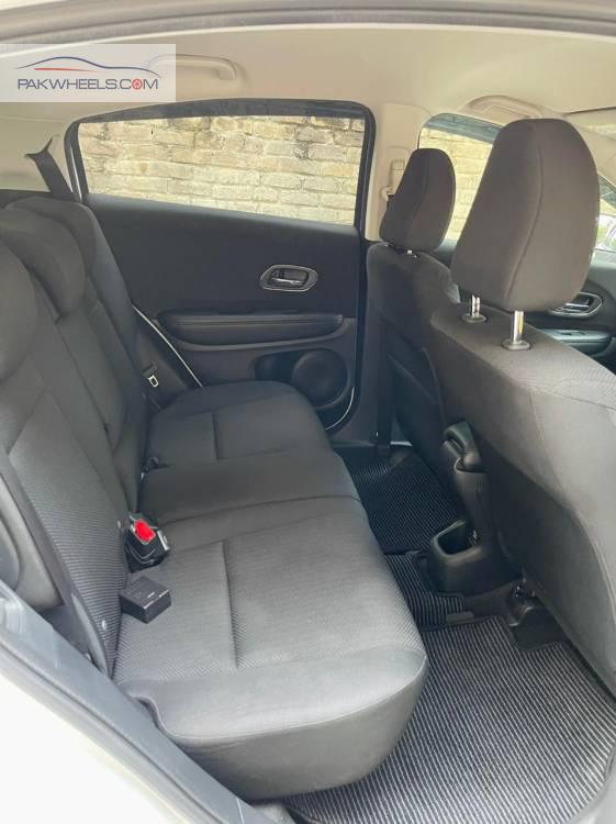 Honda Vezel 2016 for Sale in Islamabad Honda Vezel 2016 for Sale in Islamabad Image-14