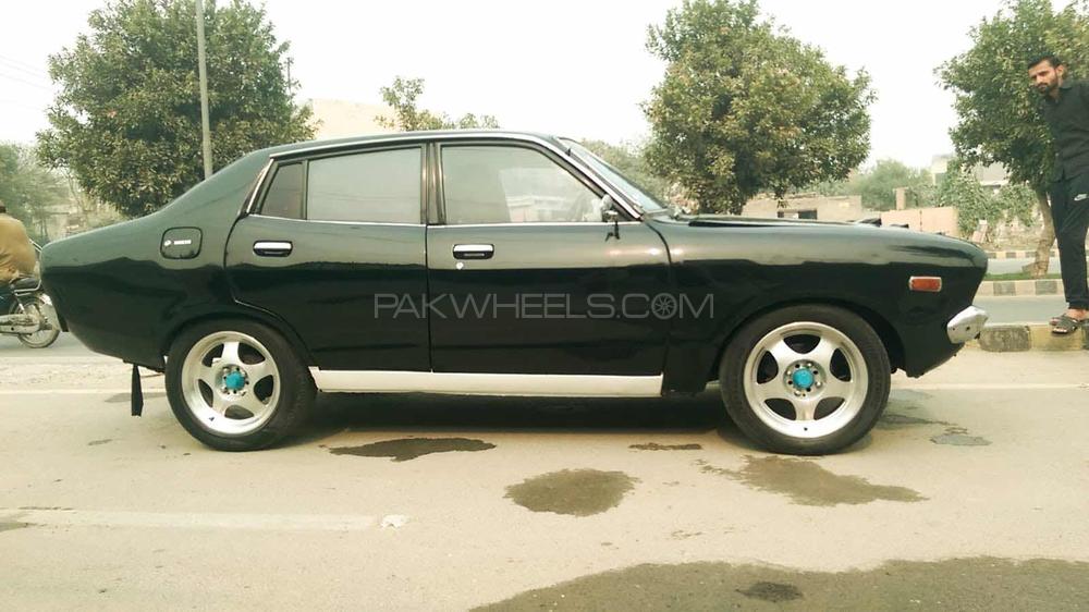 ڈیٹسن 120 وائی - 1976 Invincible  Image-1