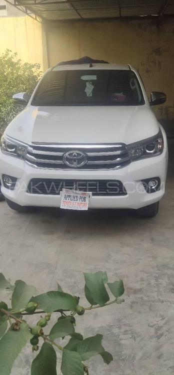 Toyota Hilux 2020 for Sale in Mian Wali Image-1