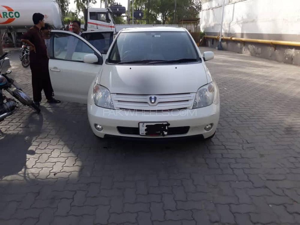 Toyota IST 2003 for Sale in Faisalabad Image-1