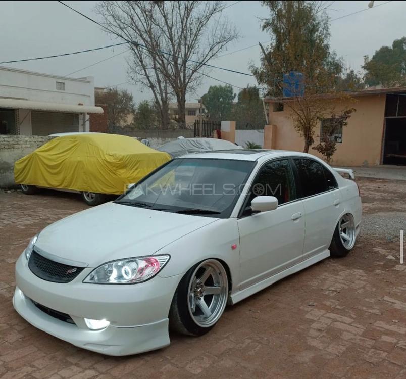 Honda Civic - 2005  Image-1