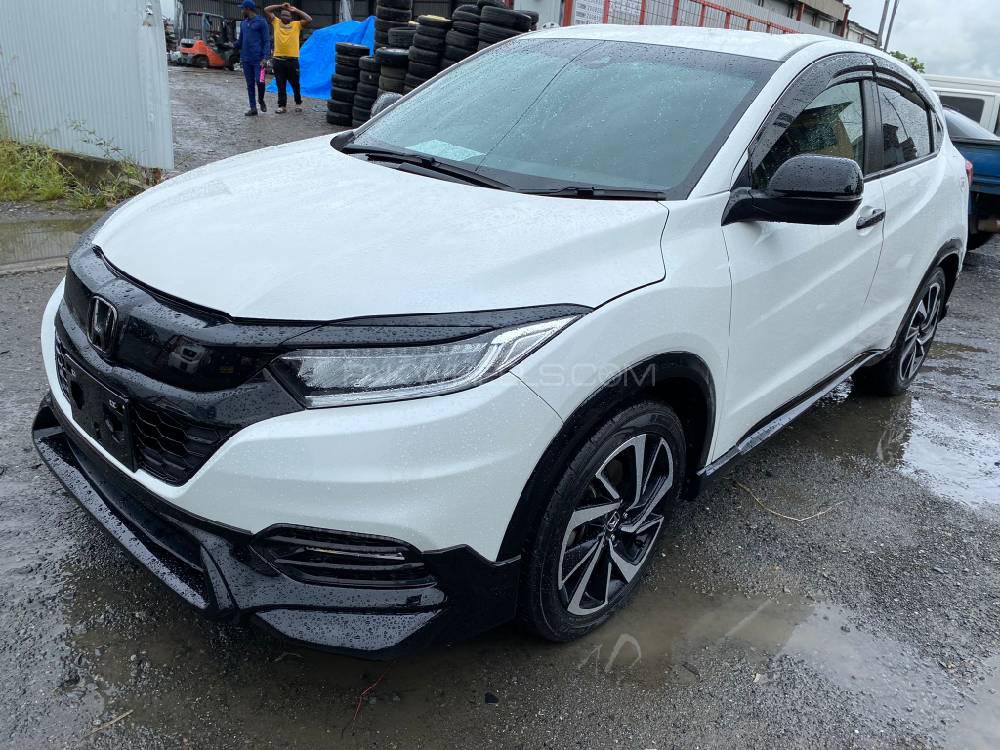 Honda Vezel 2018 for Sale in Peshawar Image-1