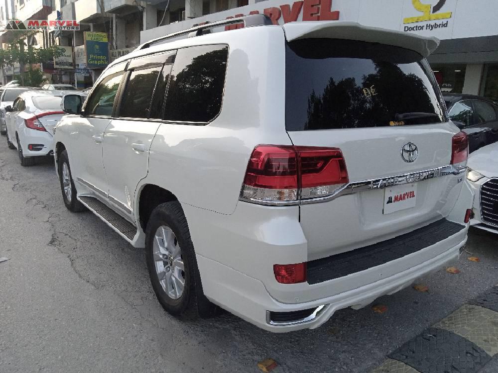 Toyota Land Cruiser 2015 for Sale in Islamabad Toyota Land Cruiser 2015 for Sale in Islamabad Image-6