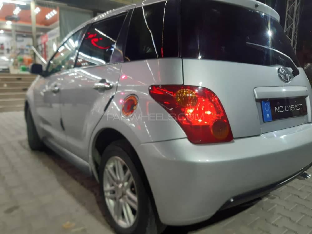 Toyota IST 2005 for Sale in Islamabad Image-1