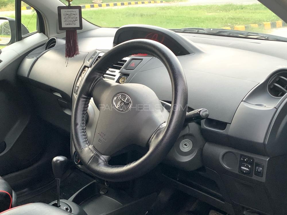 Toyota Vitz 2007 for Sale in Lahore Toyota Vitz 2007 for Sale in Lahore Image-7