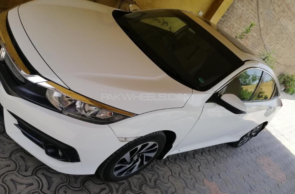 ہونڈا سوک 2017 for Sale in پشاور ہونڈا سوک 2017 for Sale in پشاور Image-5