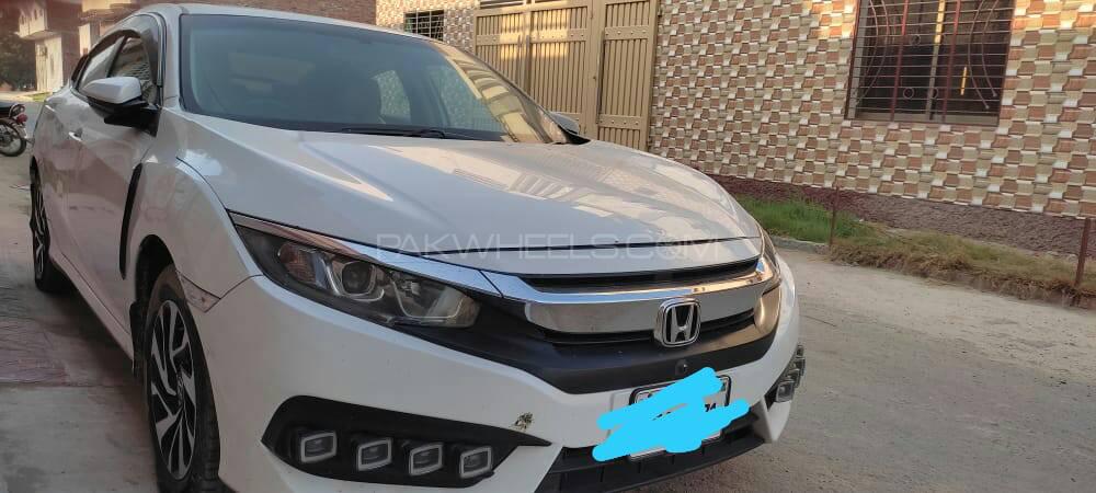 Honda Civic 2017 for Sale in Rahim Yar Khan Honda Civic 2017 for Sale in Rahim Yar Khan Image-4