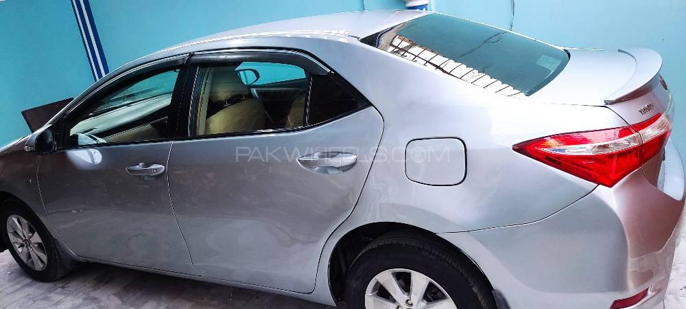 Toyota Corolla 2015 for Sale in Karachi Toyota Corolla 2015 for Sale in Karachi Image-2