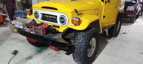 ٹویوٹا لینڈ کروزر - 1984