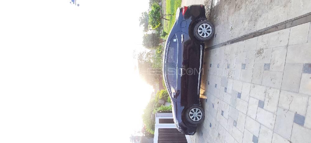 Toyota Corolla 2015 for Sale in Lahore Image-1