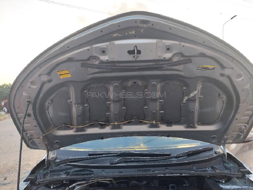 Toyota Corolla 2015 for Sale in Islamabad Toyota Corolla 2015 for Sale in Islamabad Image-9