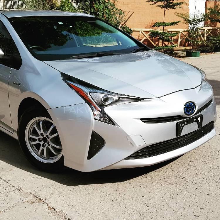 Toyota Prius S 2018 for sale in Islamabad PakWheels