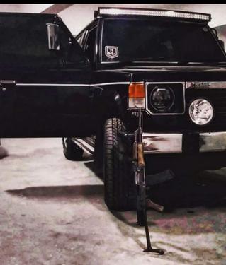 مٹسوبیشی پجیرو - 1989