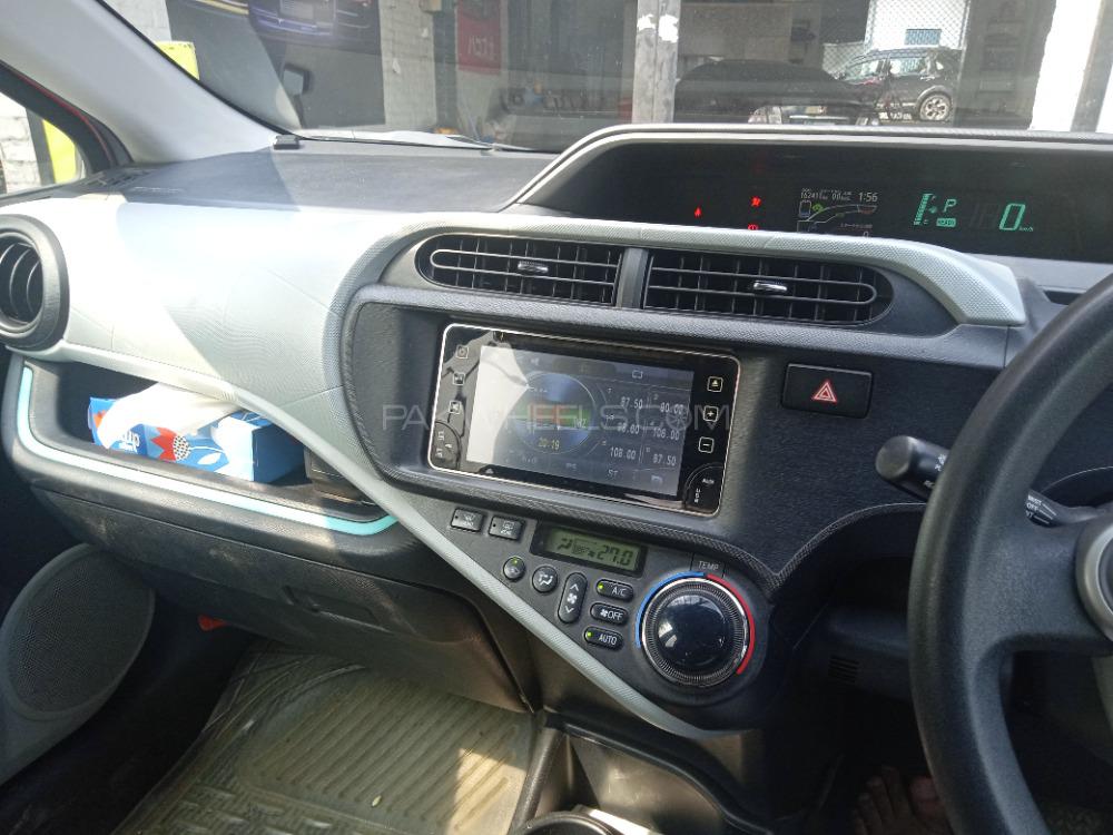Toyota Aqua 2012 for Sale in Lahore Toyota Aqua 2012 for Sale in Lahore Image-7
