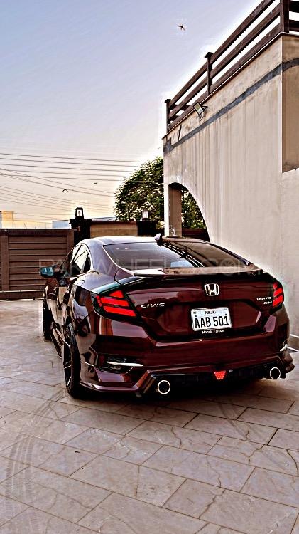Honda Civic - 2020  Image-1