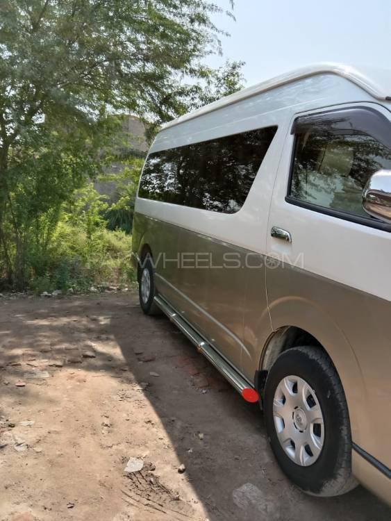 Toyota Hiace 2017 for Sale in Faisalabad Image-1