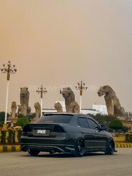 ہونڈا سوک - 2005  Image-1