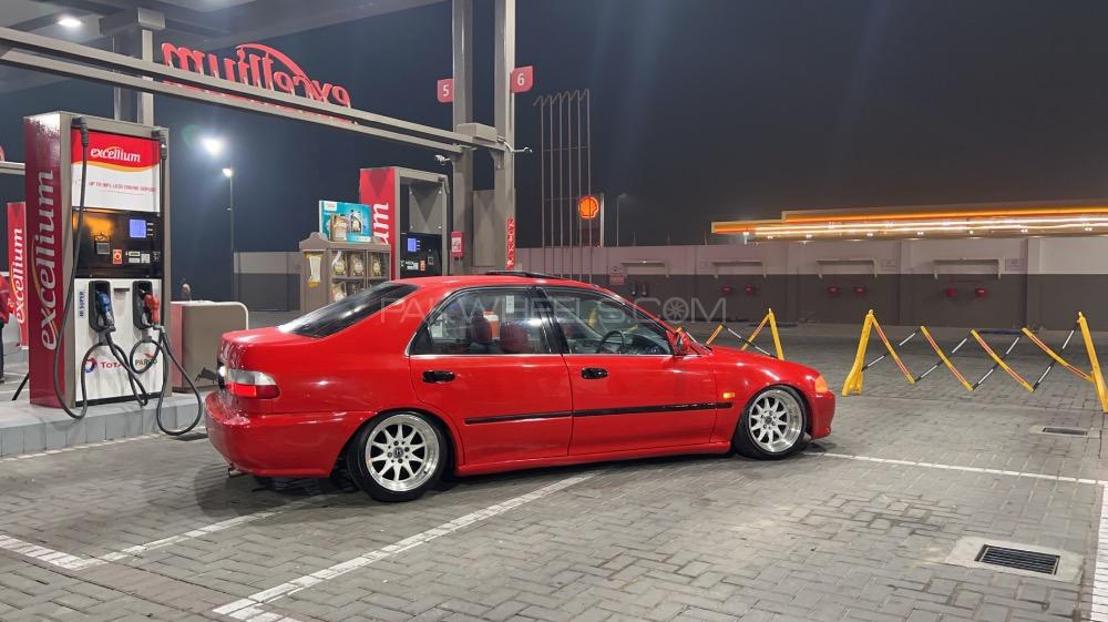 ہونڈا سوک - 1992  ہونڈا سوک - 1992  Image-1