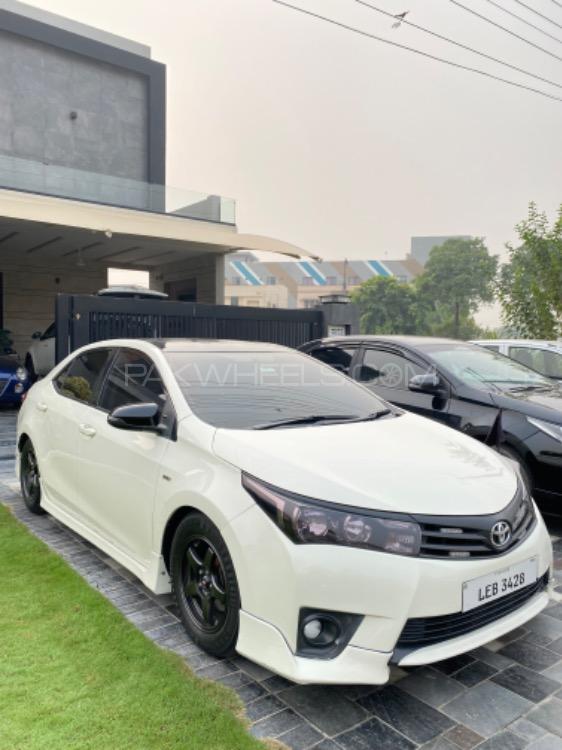 ٹویوٹا کرولا - 2015  ٹویوٹا کرولا - 2015  Image-1